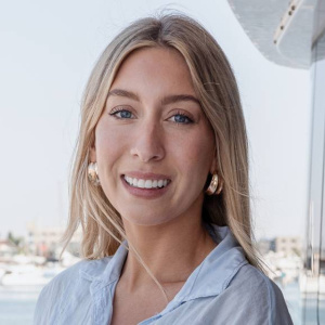 Melina Monninger headshot   abcdef   52eb6e575dd83a3de27b74a5dcc3d884335b1e9e v2