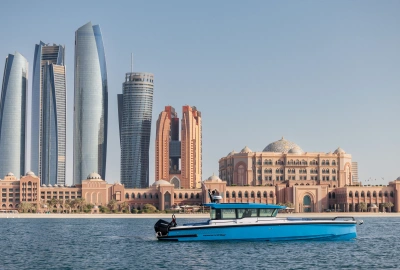 Axopar_37_XC_Cross_Cabin__0004_Axopar 37 XC Cross Cabin_099A8232