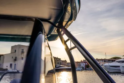 22 T Top Gallery 0005 Axopar x Jobe Revolve TT C4A6788