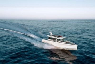 AX45_0125__0001_Axopar 45 XC Cross Cabin_MY2022_0042_DJI_0004