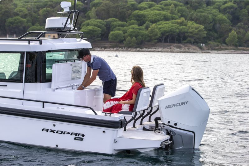 Axopar 28 T-Top