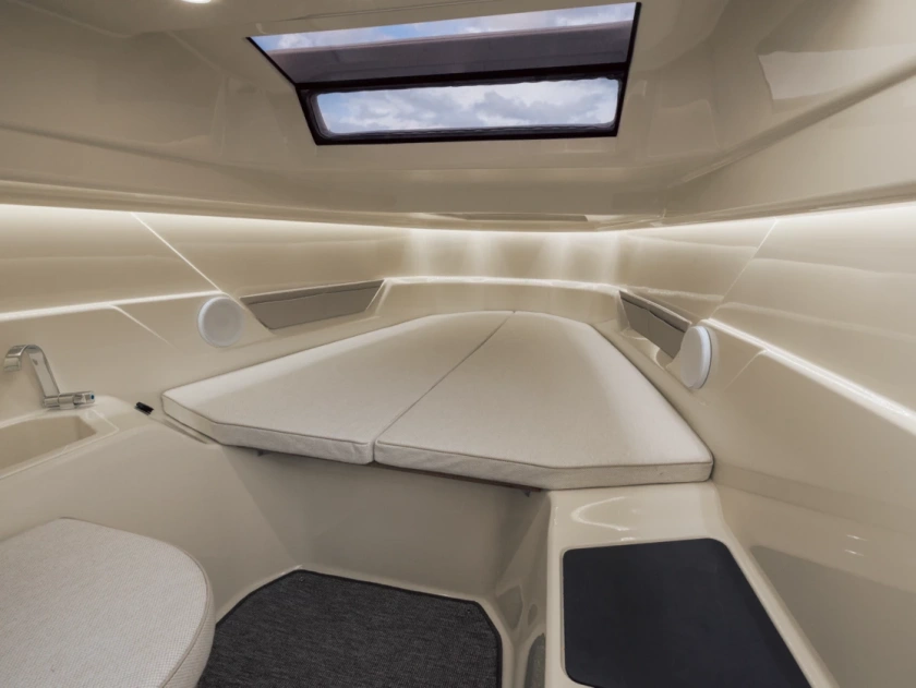 AX E25 design04 retina