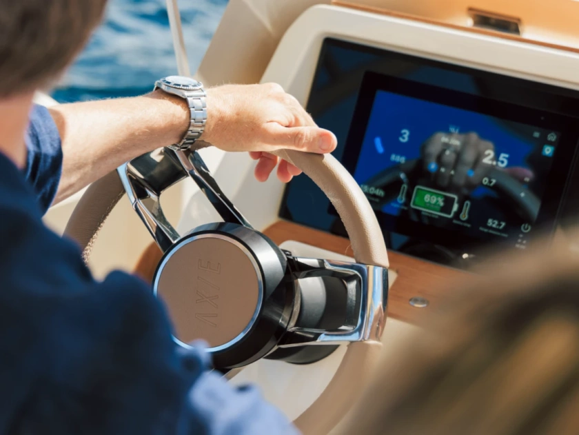 AX E22 design05 retina