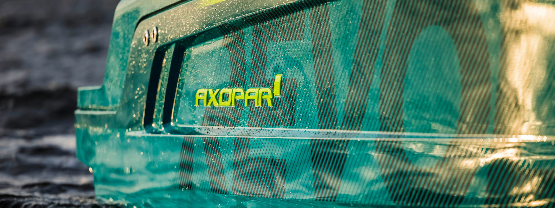 Axopar x Jobe detail quicklink 2 2