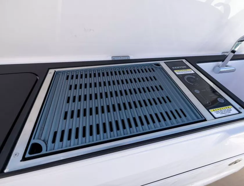 CF 0002 Wet Bar Grill Fender Box