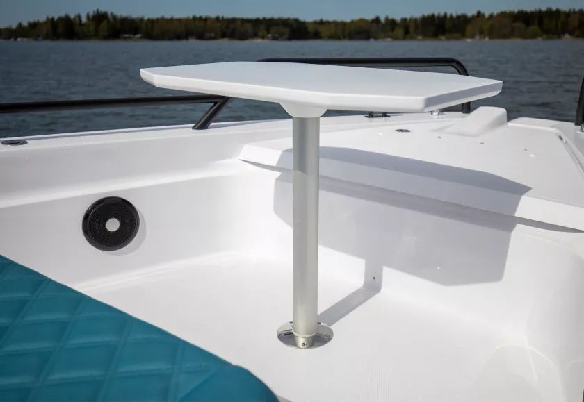 Table on fore deck R7A1582