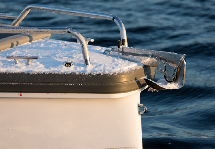 conf Electric windlass in bow Engbo Midi 201 R7A3935