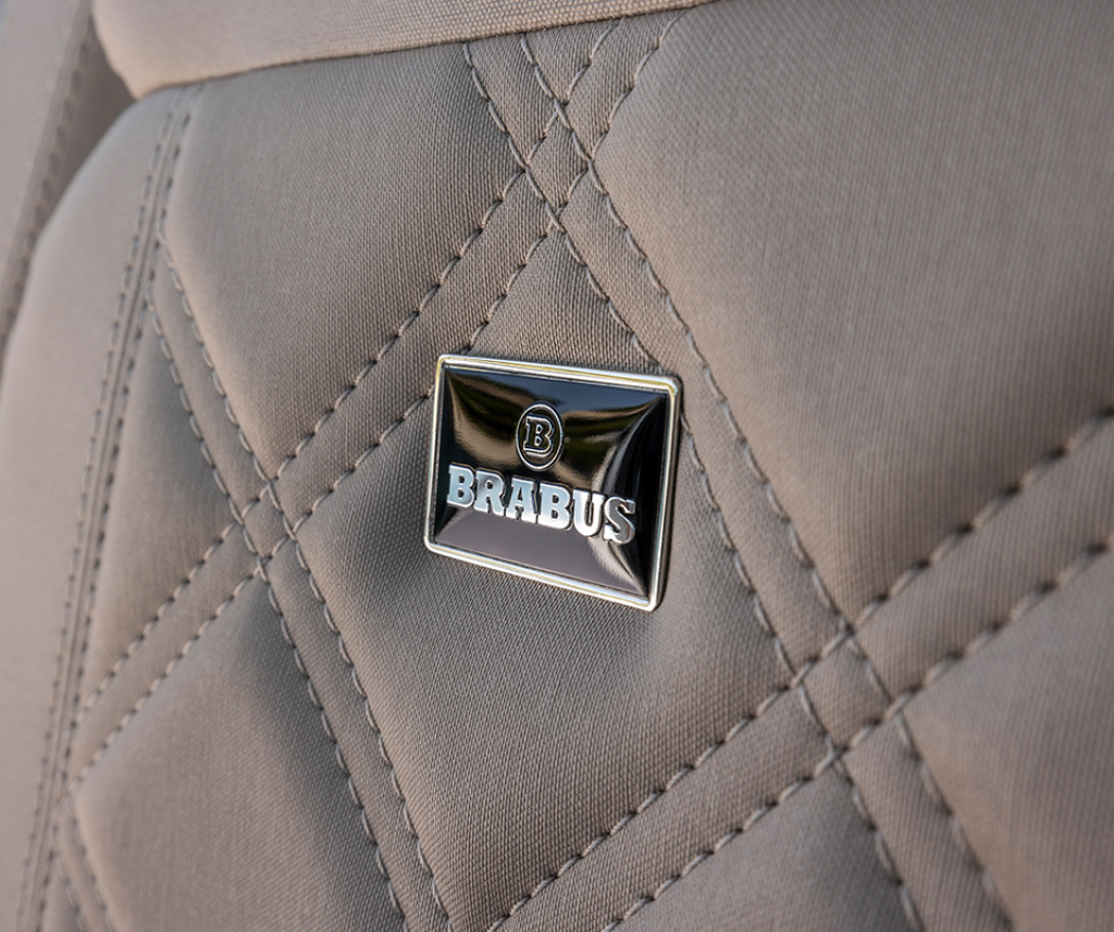 MY23 Axopar28C BL Upholstery v2