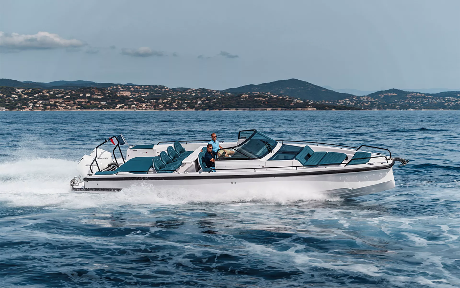 axopar37spyder