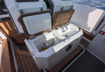 feat Pilothouse Pentry R7A5287