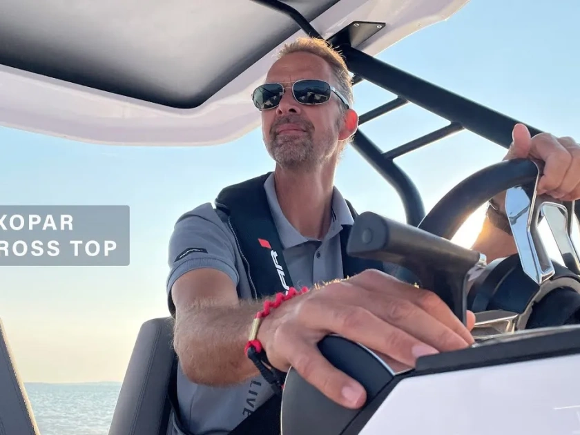 Axopar 25 Cross Top English review