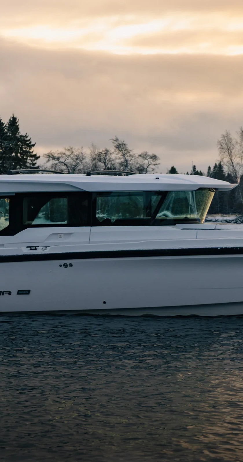 Axopar 38XC Cross Cabin SB3