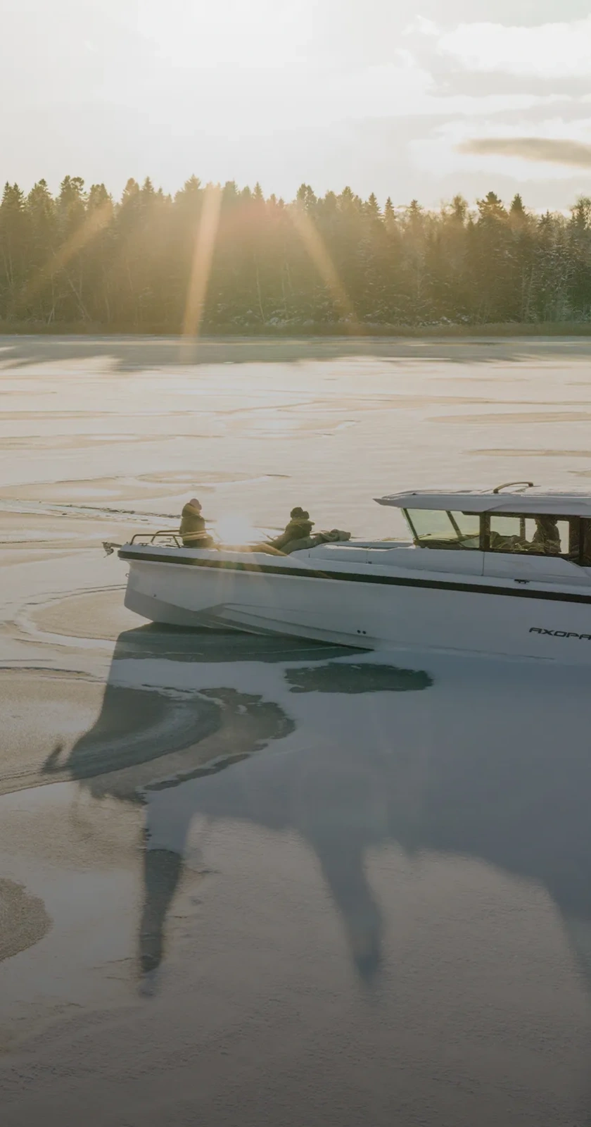 Axopar 38XC Cross Cabin SB4