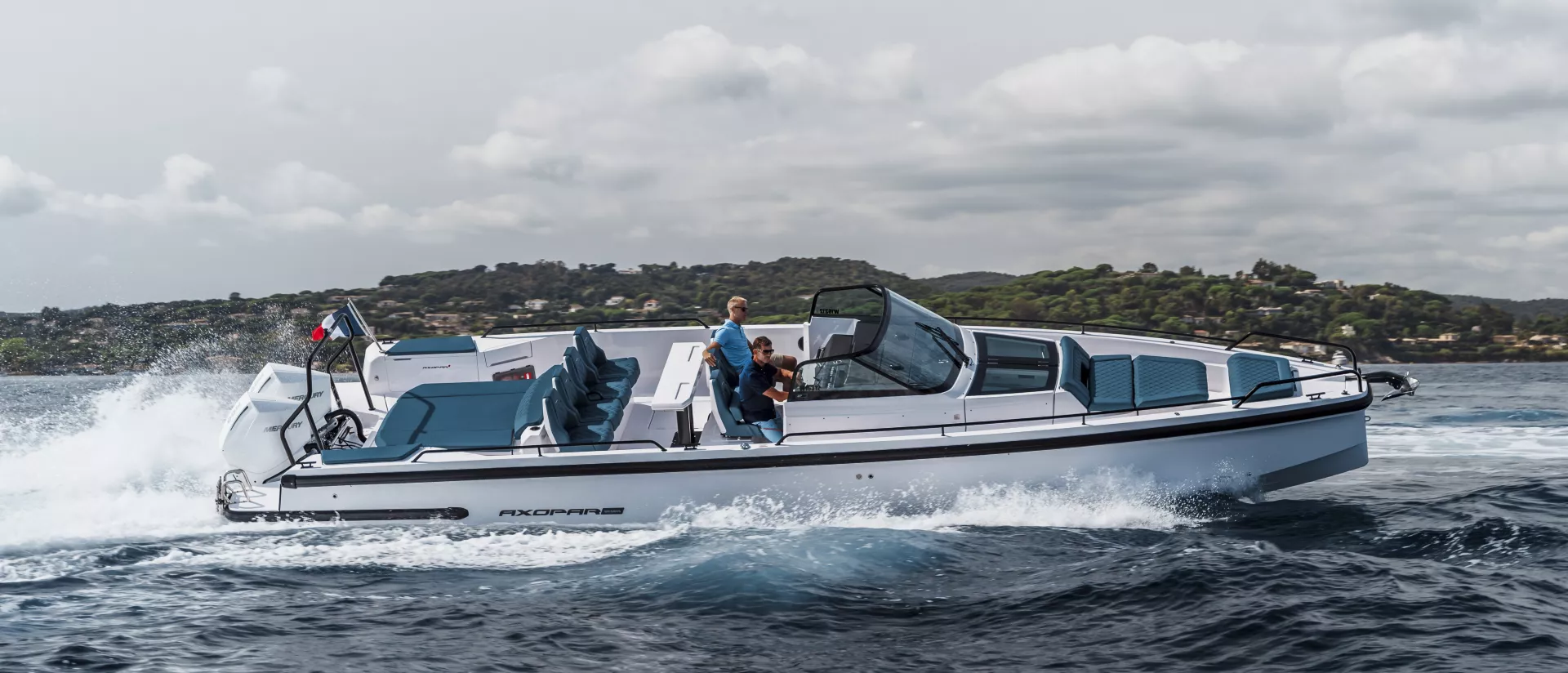 Axopar 37 Spyder MY2023 A7 08096