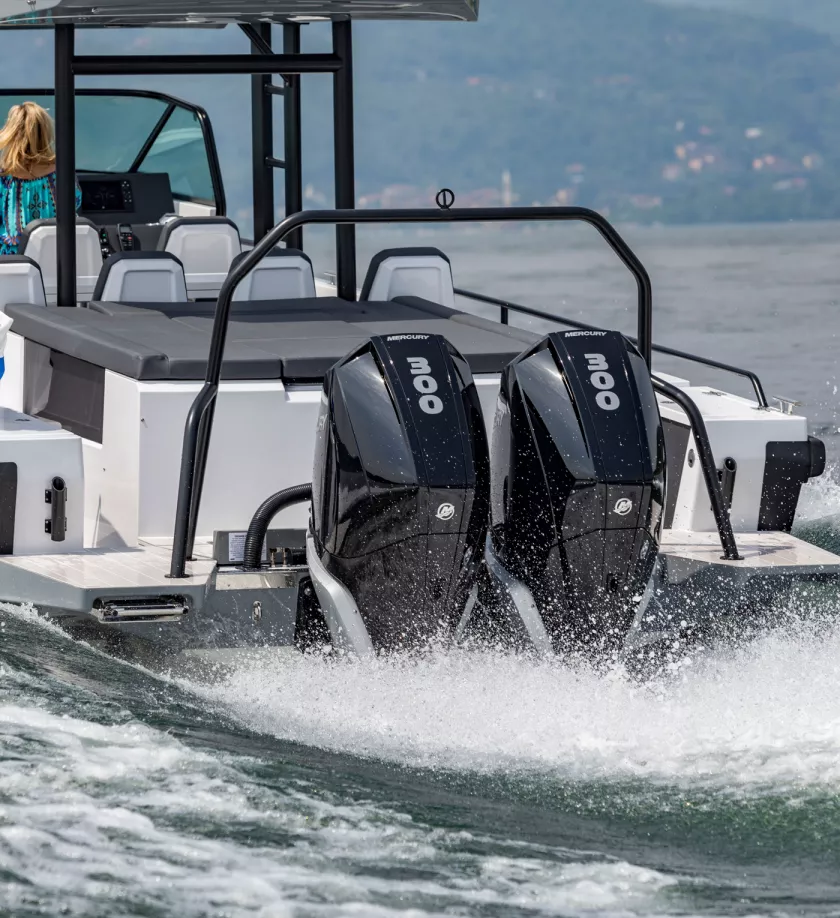 Header 2 slide 1400x1530