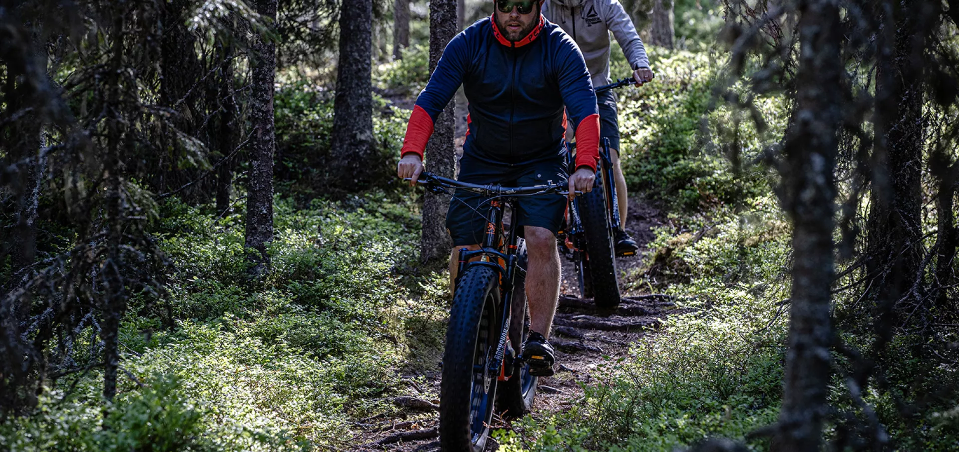 Adventure biking slider 1 v6