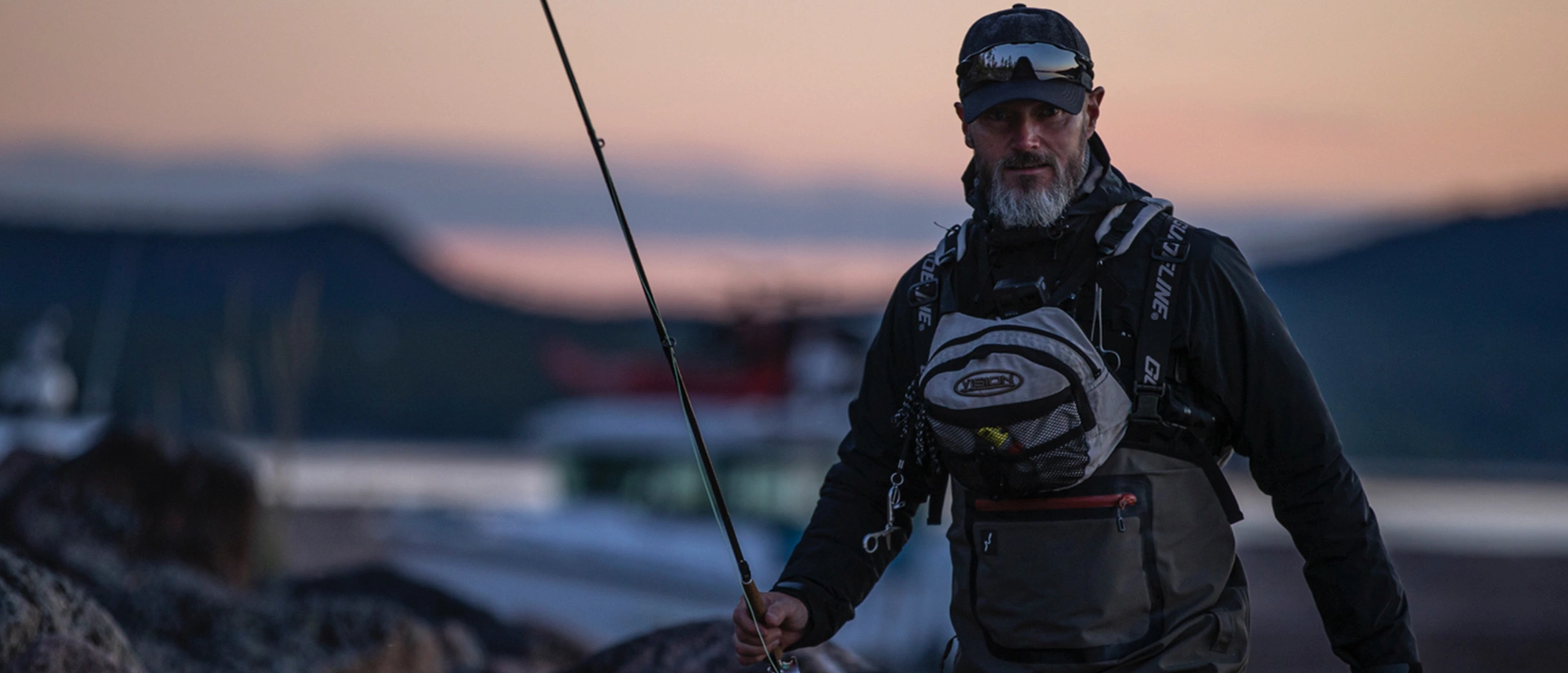 Axopar fishing image 0