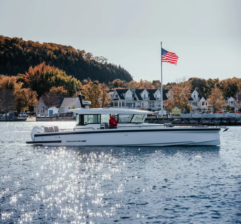 2035 Axopar 37 Manitowoc Marina Oct 21 edit