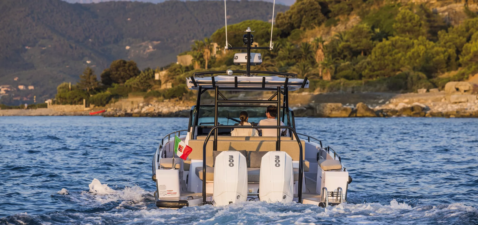 Axopar 37 ST BLTP C4A2487