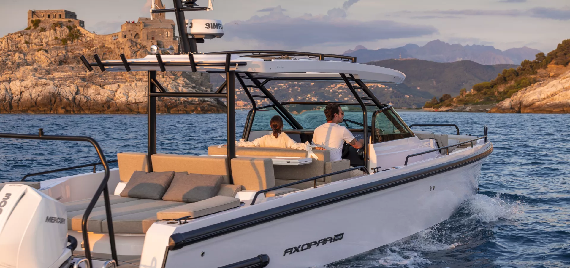 Axopar 37 ST BLTP C4A2669