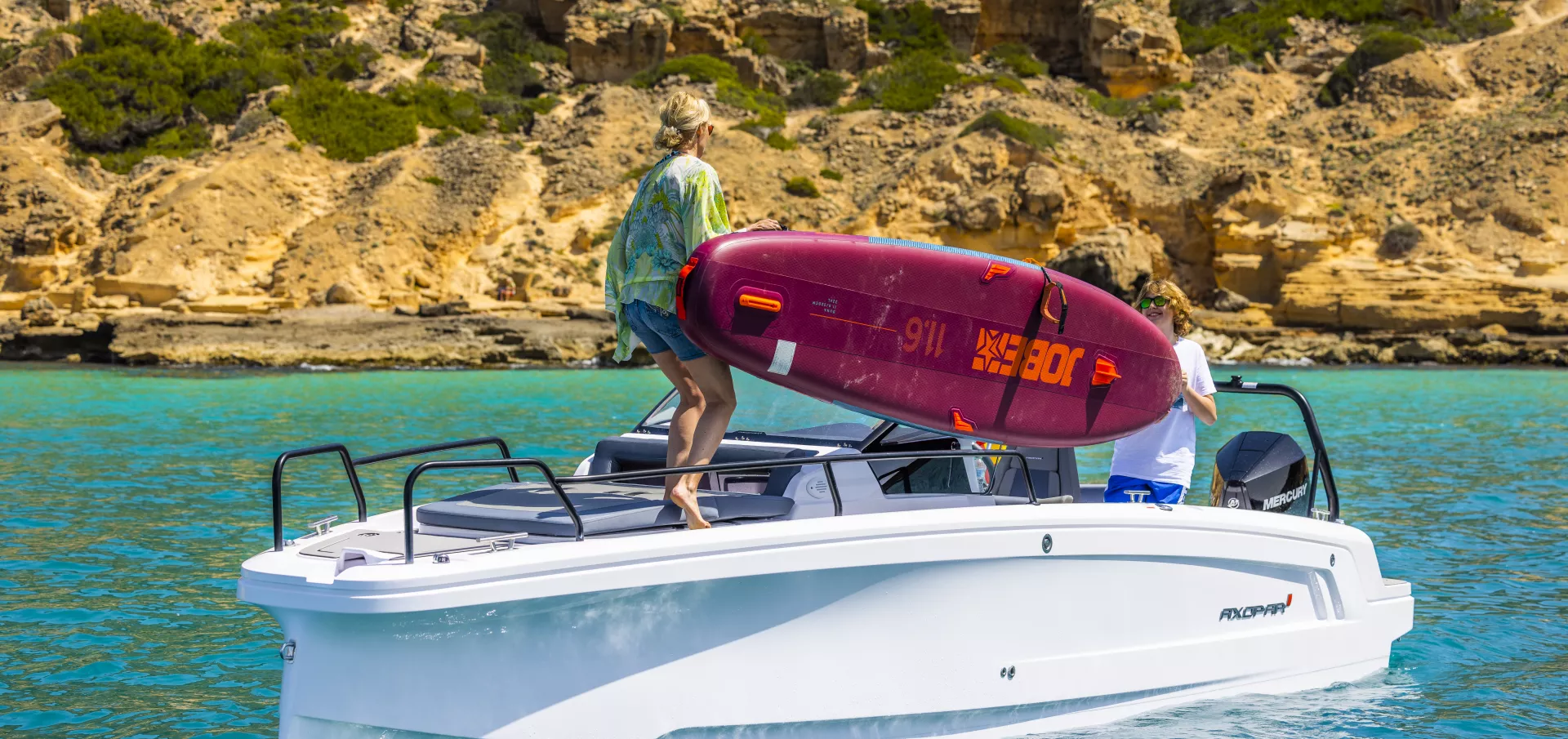 Axopar 25 Cross Bow C4A1914