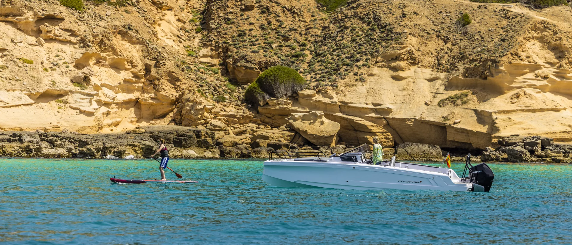 Axopar 25 Cross Bow C4A2302