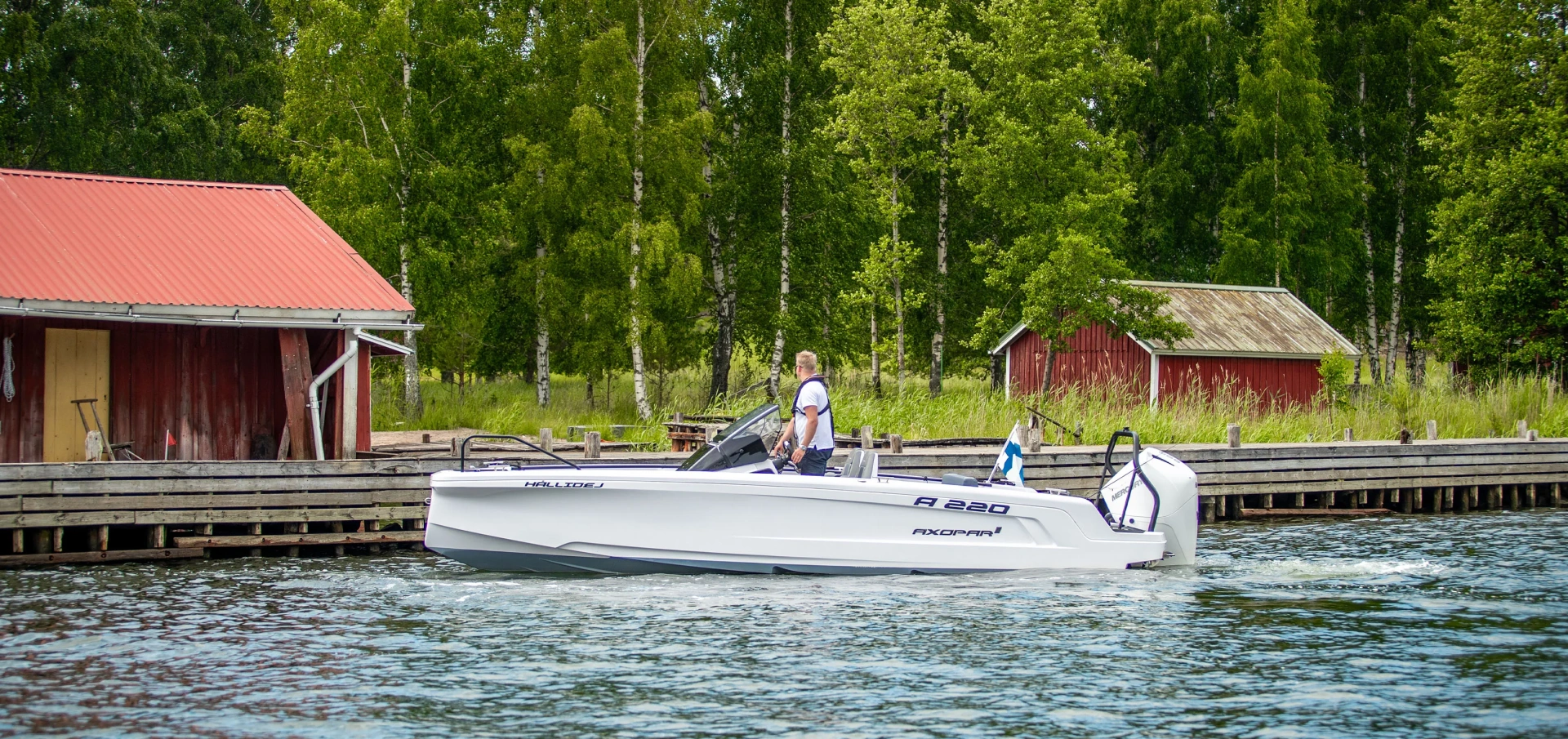 SLSH 0003 Axopar 22 Spyder Back to Basics 0220