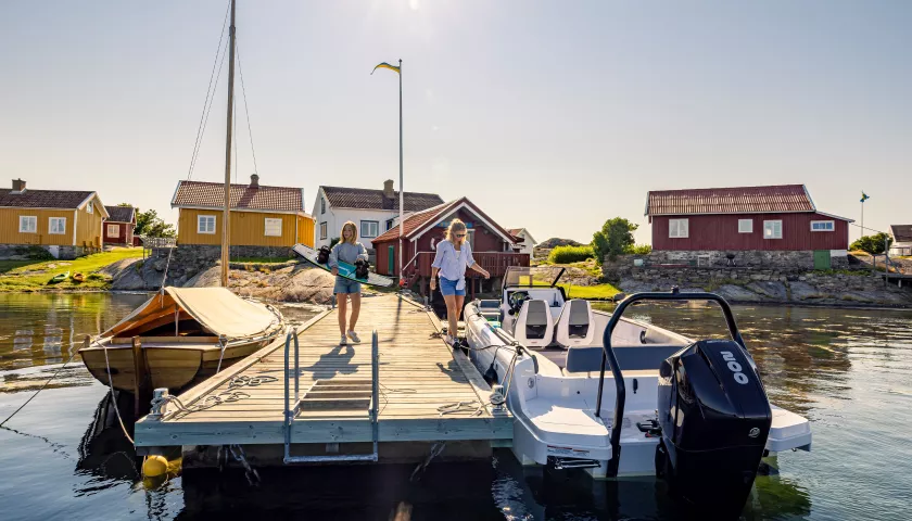 Axopar Adventures: Archipelago Picturesque