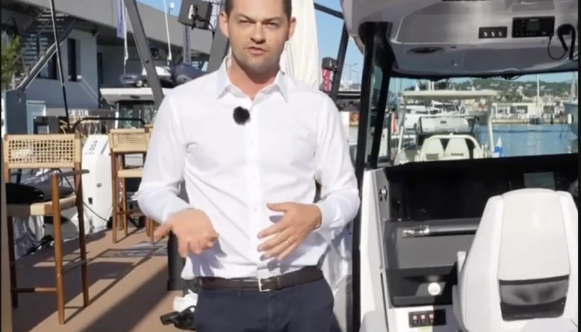 Six Key Features - Axopar 29 CCX (Eyachts)